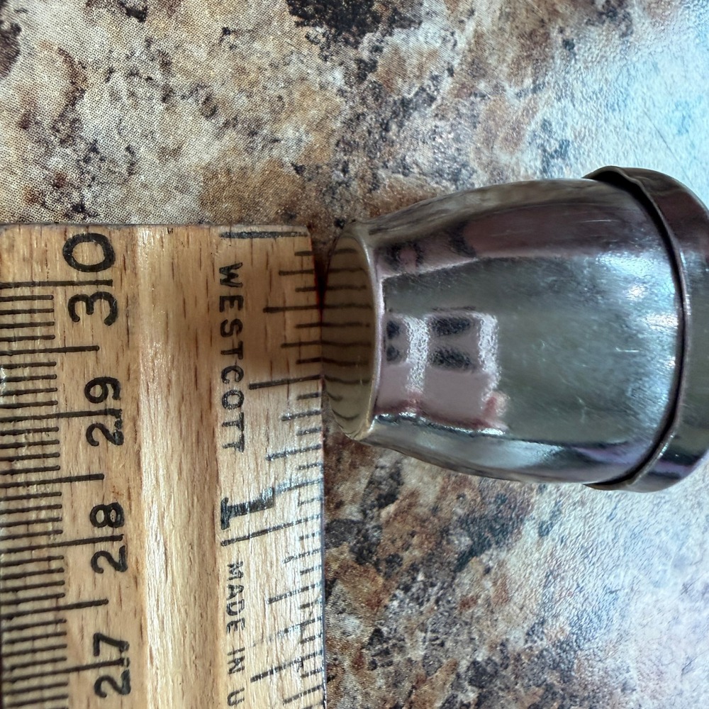 Vintage Miniature Chrome Metal Salt and Pepper Shakers Set Tiny Individual Size - Picture 4 of 5
